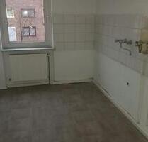 Helle 1-Zimmer Wohnung in Rheinhauserstr. 173, Duisburg-Hochfeld!