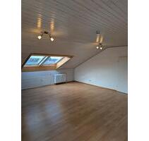 WG Zimmer in Gilching - 700,00 EUR Kaltmiete, in Gilching (PLZ: 82205)