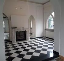 Stielvolle sanierte Altbauwohnung, 5 Zimmer Küche, Bad - Worms Westliche Vororte