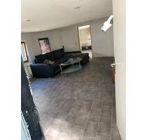 1 Zimmer wohung - 430,00 EUR Kaltmiete, ca.  40,00 m² in Essen (PLZ: 45327) Stadtbezirk VI