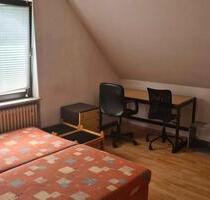 Zimmer 21m2 in 3er WG KM 200 + NK 120 - Clausthal-Zellerfeld