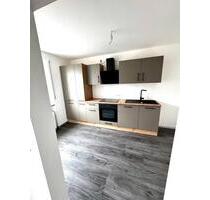 Schöne 4-Zimmer-Wohnung mit Wintergarten und EBK. WG-geeignet! - Passau Auerbach