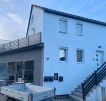 4 - Zimmer Wohnung - 90 qm - 1.150,00 EUR Kaltmiete, in Kirchheim am Neckar (PLZ: 74366)
