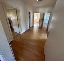 3 Zimmer Wohnung 90 m2 in Frankenberg zu vermieten - Frankenberg (Eder)