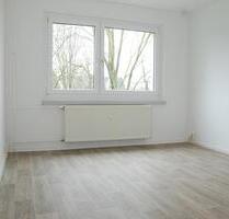 Kleine 2-Raum-Wohnung mit Badewanne - Chemnitz Helbersdorf