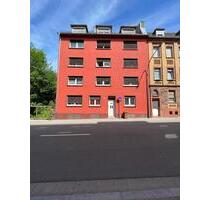 Schöne 2 Zimmer Küche Bad Wohnung - Pirmasens