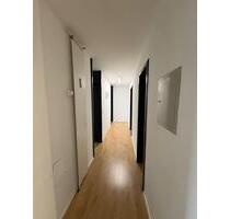 Schöne Dreizimmer Wohnung in Höchberg Absofort! - Würzburg