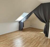 Große 1 Zimmer Wohnung mit Fußbodenheizung in Beeskow