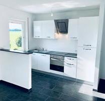 2 Zimmer Wohnung frisch renoviert mit Küche + Garten *AB SOFORT* - Villingen-Schwenningen