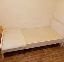 WG Zimmer in Ausgburg Neusäß - 450,00&nbsp;EUR Kaltmiete, ca.&nbsp; 12,00&nbsp;m&sup2; in Neusäß (PLZ: 86356)