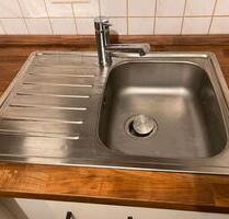 1 Zimmerwohnung - 600,00&nbsp;EUR Kaltmiete, ca.&nbsp; 25,00&nbsp;m&sup2; in Kernen im Remstal (PLZ: 71394)