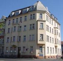 Helle 3-Zimmer teilsanierte Altbauwohnung im 1. OG in Freiberg
