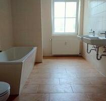 Helle 4-Zimmer Wohnung - 440,00 EUR Kaltmiete, in Spremberg (PLZ: 03130)