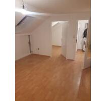Attraktive frisch renovierte 2-Zimmer DG Wohnung Stadtoldendorf