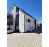 2,5 Zimmer Wohnung im Zentrum von Hirschaid, Balkon, FBH, EBK, Lüftungsanlage