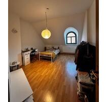 schönes großes Zimmer in möblierter 2er WG in Altlindenau - Leipzig Altwest