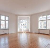 3-Zimmer Wohnung mit Loggia und Altbaucharme - Berlin Treptow-Köpenick