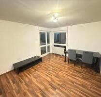 2 Zimmer Wohnung mit EBK, Aufzug, Balkon, Keller TOP AUSSICHT ‼️ - Plochingen