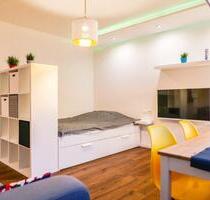 1-Zimmer Wohnung mit Küche, Bad, Balkon und Tagesstellplatz, in - Stuttgart Feuerbach