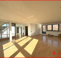 3,5 -Zimmer Penthouse im Zentrum von Roßdorf mit eigenem Aufzug