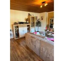 Helle und ruhige 3,5 Zimmer Wohnung in Wallerstein zu vermieten