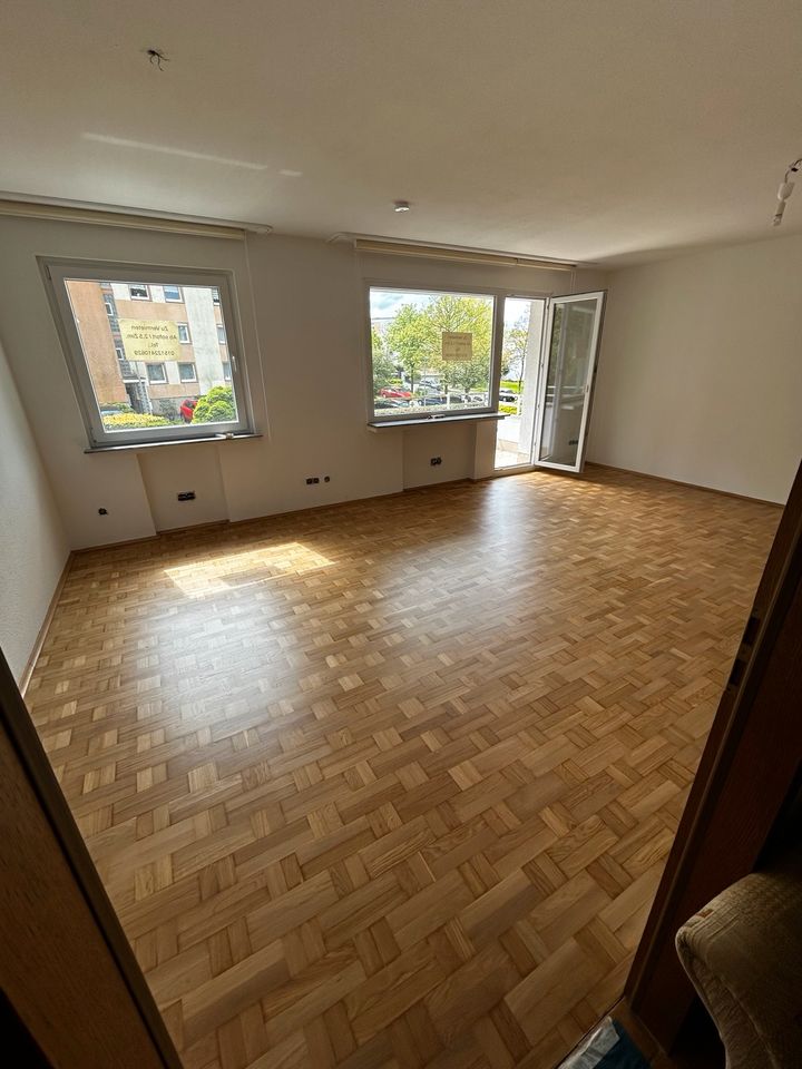 Frisch renovierte 2,5 Zimmer Wohnung in Bochum-Höntrop