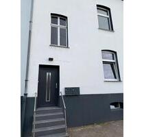 Kernsanierte 2,5 Zimmer Wohnung EG in Suderwich ab 01.10.25 - Recklinghausen Berghausen