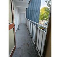 3- Zimmer Wohnung Laubengang und Balkon - Neuss Erfttal