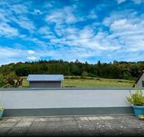 3 Zimmer Wohnung zu vermieten - 800,00 EUR Kaltmiete, ca.  100,00 m² in Waffenbrunn (PLZ: 93494)
