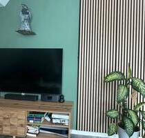 Wohnen im Grünen! 2-Zimmer mit Stil & Stellplatz – ab 01.11. - Chemnitz Grüna