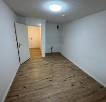 Moderne 1-Zimmer Wohnung mit Balkon in Edingen-Neckarhausen