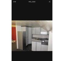 3,5 Zimmer DG Wohnung, Balkon, Einbauküche, begehbarer Schrank - Weißenhorn