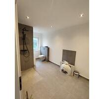 Haus mit 4 Zimmern in atop-Lage von Marburg WG geeignet - Frankfurt am Main Nord-West