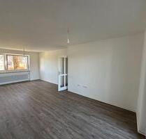 EG 3 Zimmer mit Balkon ab Dezember (frisch saniert) - Kaufbeuren