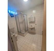 WG Zimmer nähe Uni Riedberg - 700,00 EUR Kaltmiete, in Oberursel (Taunus) (PLZ: 61440)
