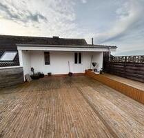 2 Zimmer Dachgeschoss Wohnung mit großen Balkon - Tellingstedt