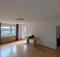 3 Zimmer Wohnung mit Balkon 1.OG Voerde Mitte, privat ab 01.07.25 - Voerde (Niederrhein)