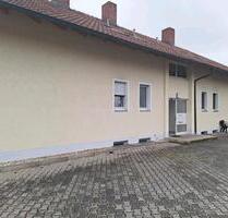 Hengersberg -1 Zimmer Souterrain Wohnung mit extra Kellerraum - Schöllnach