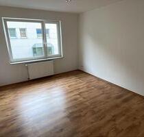 Renovierte 3-Zimmer Wohnung in Wattenscheid Zentrum mit neuer EBK - Bochum Günnigfeld