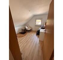 3 -Zimmer Wohnung - 750,00 EUR Kaltmiete, in Stuttgart (PLZ: 70565) Vaihingen