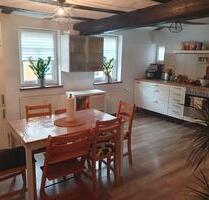 Schöne 4 Zimmer Wohnung in einem 3 Seitenhof - Lich