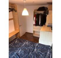 1 Zimmer in Bielefeld Mitte bis 29.10 verfügbar zu Untermiete - Hille
