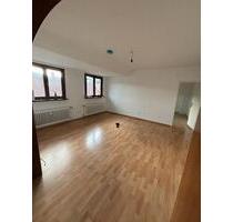 3,5 Zimmer Wohnung - 1.215,00&nbsp;EUR Kaltmiete, ca.&nbsp; 105,00&nbsp;m&sup2; in Gernsbach (PLZ: 76593)