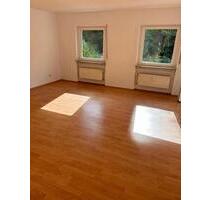 ab 01.10.25 3-Zimmer Wohnung mit Loggia in Alt-Saarbrücken - Kleinblittersdorf