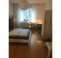 Schönes großes Zimmer in Winterhude - Hamburg