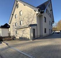 Luxus-Dachgeschosswohnung – Neubau 2026 - KfW40 QNG - Bielefeld Heepen