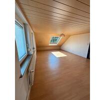 3-Zimmer Dachgeschosswohnung in Schellerten-OT Oedelum