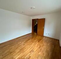 WG-Zimmer für Flughafenmitarbeiter - Kranzberg