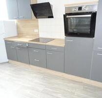 ** mit Einbauküche ** 3 Zimmer Dachgeschosswohnung in Werdau zu vermieten !