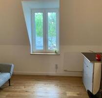 Zimmer Frankfurt - 750,00 EUR Kaltmiete, ca.  20,00 m² in Frankfurt am Main (PLZ: 60389) Innenstadt 3